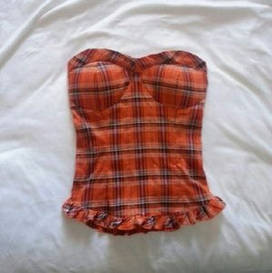 Strapless top