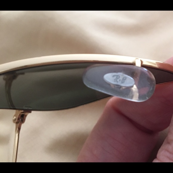 💟SOLD 8-26-16 Authentic Ray Ban aviator sunnies - Picture 2 of 3