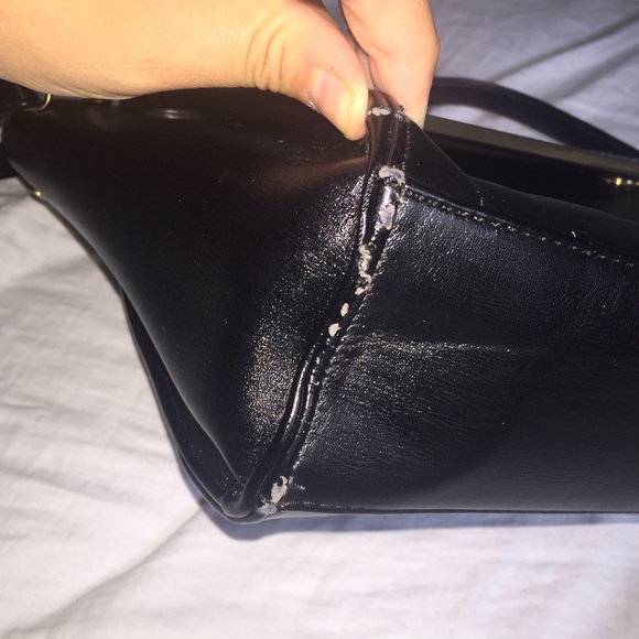 Guess handbag - Picture 2 of 4