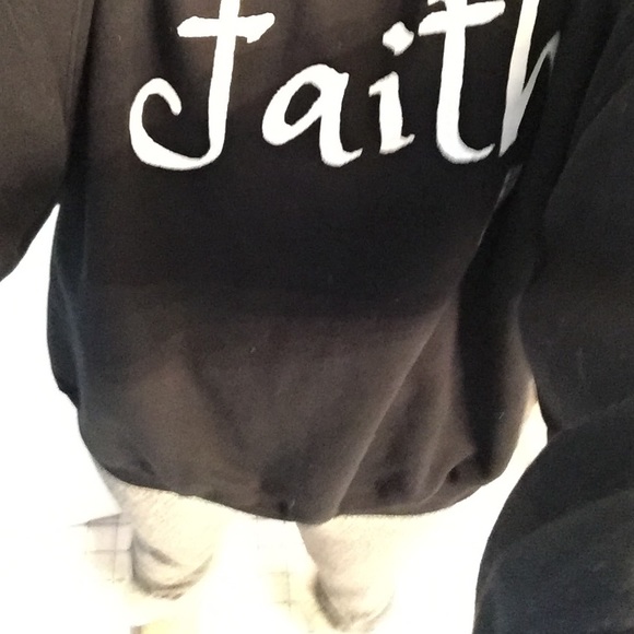 Faith Sweatshirt - Picture 2 of 3