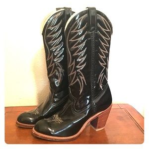 Vintage patent leather Dingo cowboy boots