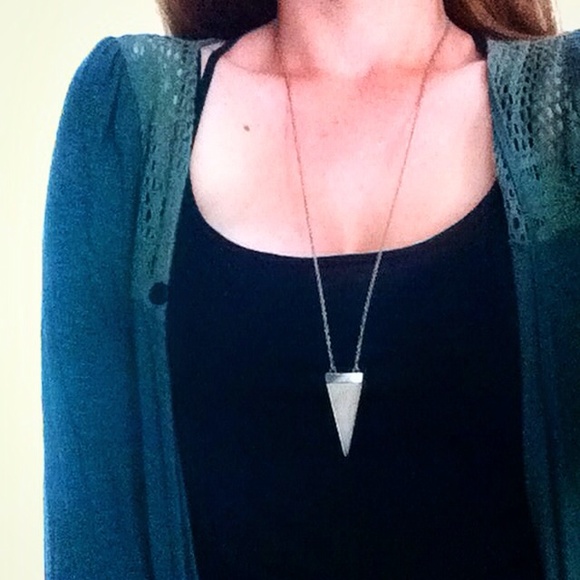 Geometric Quartz Pendant - Picture 4 of 4