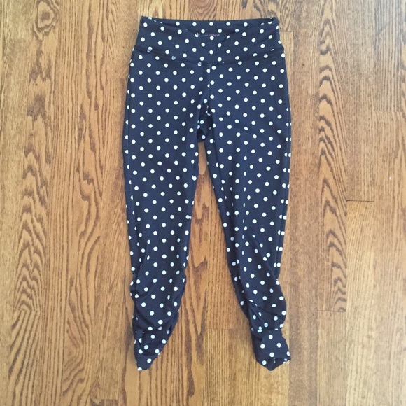 Kira Grace cinched polka dot leggings. - Picture 1 of 1