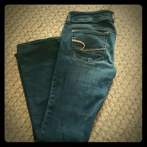 Kick boot jeans