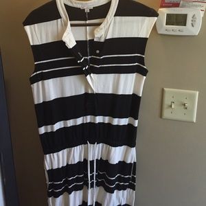 Size small gap sleeveless dress like new