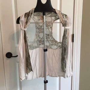 Buckle brand Daytrip vest with lace back