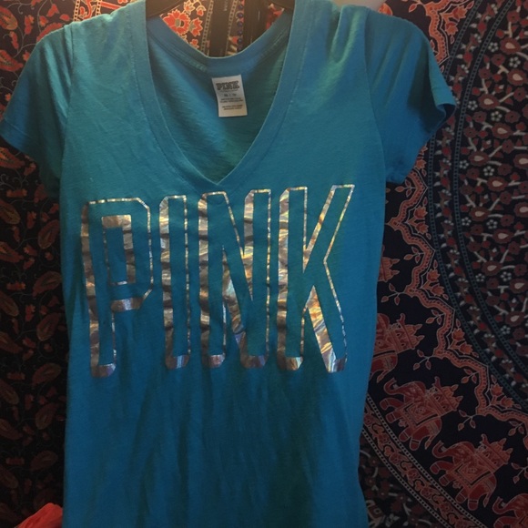 Victoria's Secret Pink t-shirt