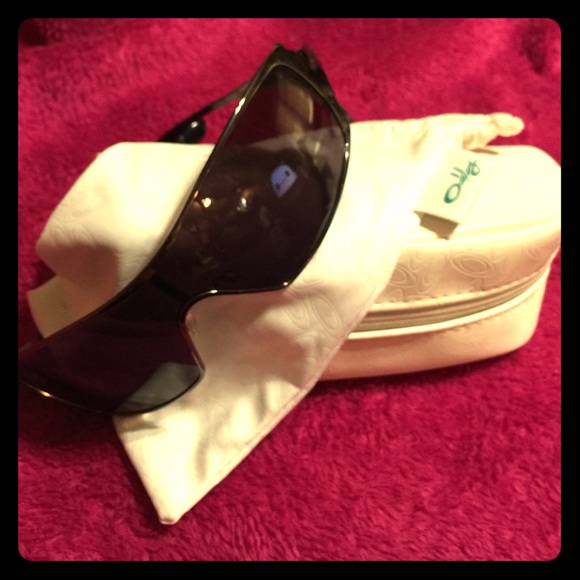 😍😎Oakley Dart Women's Glasses😎😍  MAKE OFFER!!