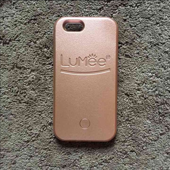 SOLD Lumee Rose Gold Selfie Case