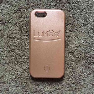 SOLD Lumee Rose Gold Selfie Case