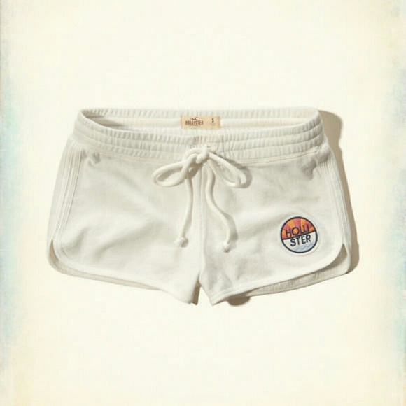 HOLLISTER  ❤  Terry     Curved-Hem Shorts