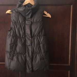 Gap Puffer Vest