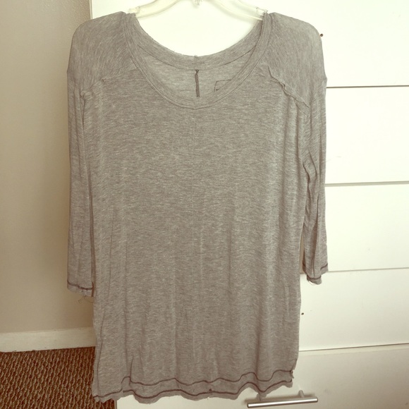 Free people tee, super soft and like brand new - Picture 1 of 3