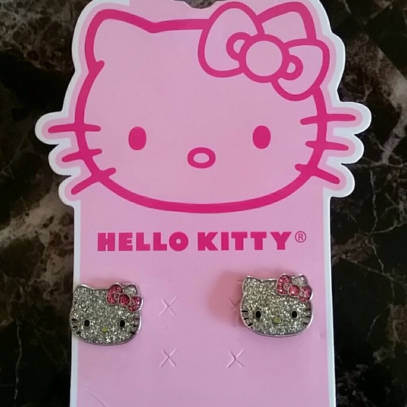 Hello Kitty earing's