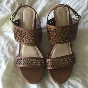 Brown Wedges