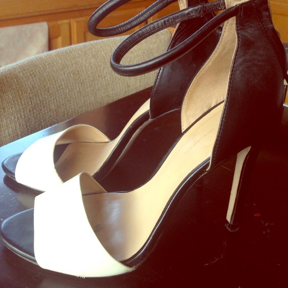 Zara black & white heels