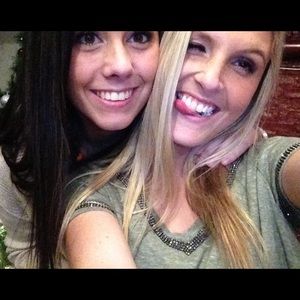 Meet your Posher, Christine