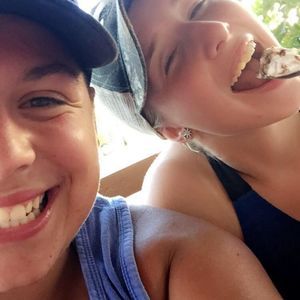 Meet your Posher, Cahli