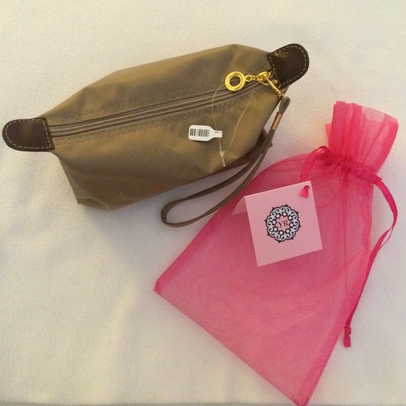 Makeup bag