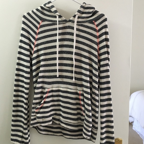 Billabong surf hoodie