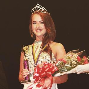 Meet your Posher, Halle