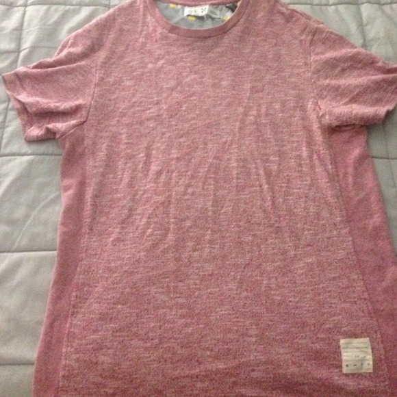 Red marled tshirt