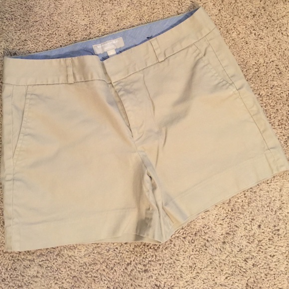 Banana republic khaki shorts
