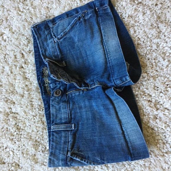American eagle short