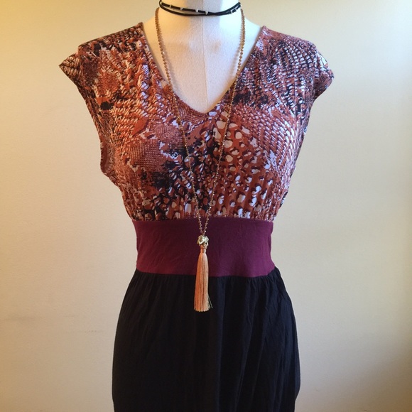 American Rag Dresses & Skirts - American Rag Open Back Animal Print Mini Dress L