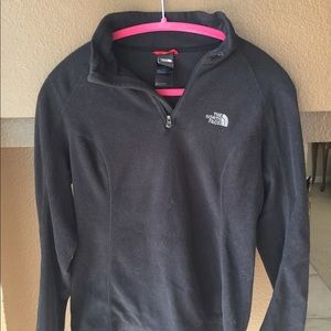 Black North Face half zip