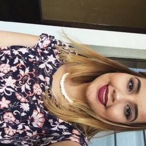 Meet your Posher, Clara