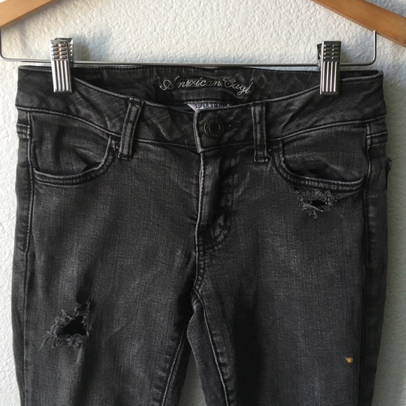 AEO Black Distressed Skinny Jeans