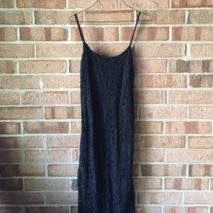 Maxi black lace dress