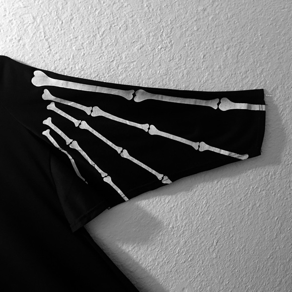 Short mini junior's batwing GOTH dress size XS - Picture 2 of 2