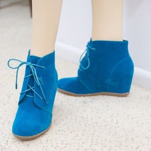 Dollhouse Blue Wedge Booties