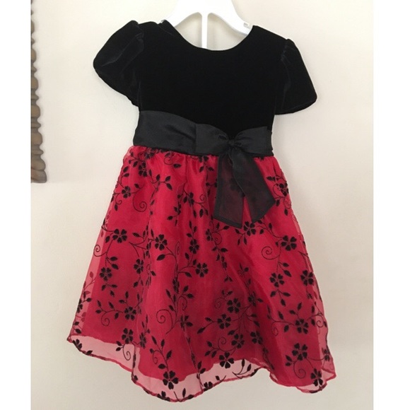 Holiday dress