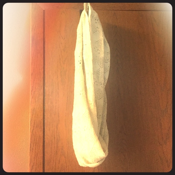 American Eagle Infinity Scarf