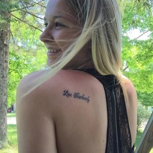 Meet your Posher, Constance