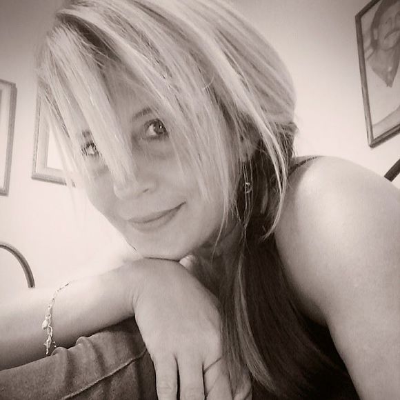 Meet your Posher, Jill - Picture 1 of 1