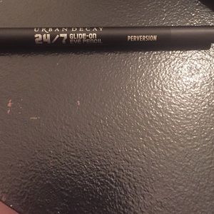 Urban decay 24/7 eye pencil