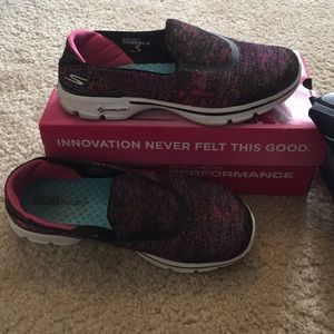 Skechers Gowalk slip on sneaker