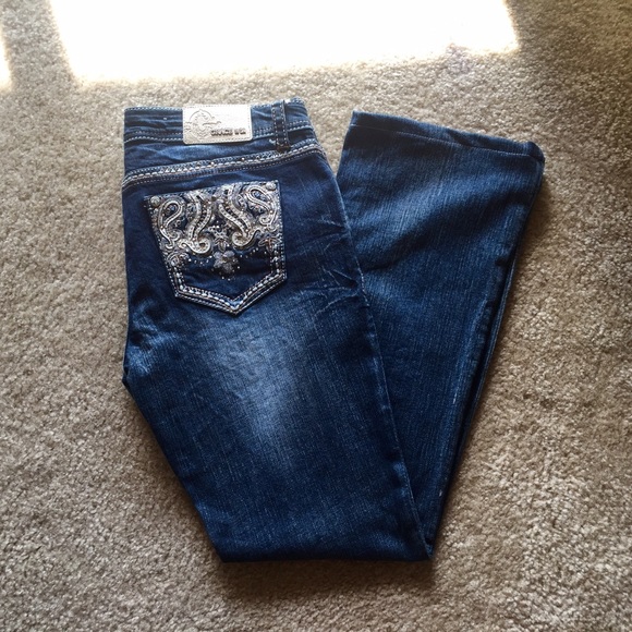 Grace in LA Jeans