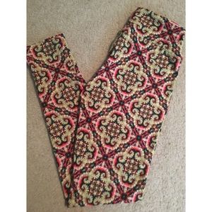 BRAND NEW OS Lularoe Leggings