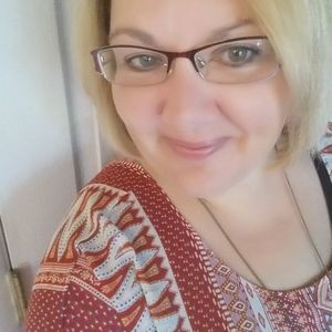 Meet your Posher, Sheri