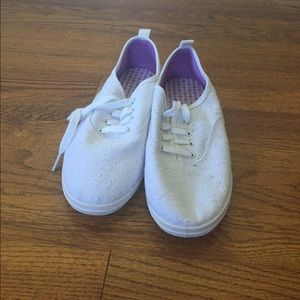 Brand new lace up sneakers