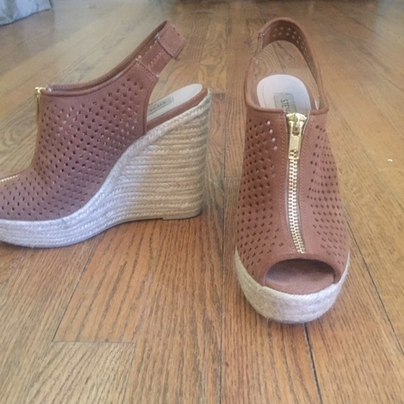 Steve Madden wedges
