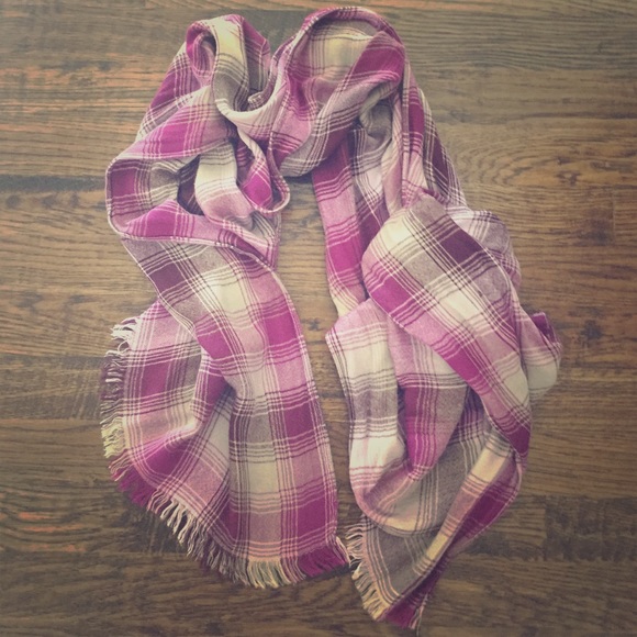 Purple plaid scarf