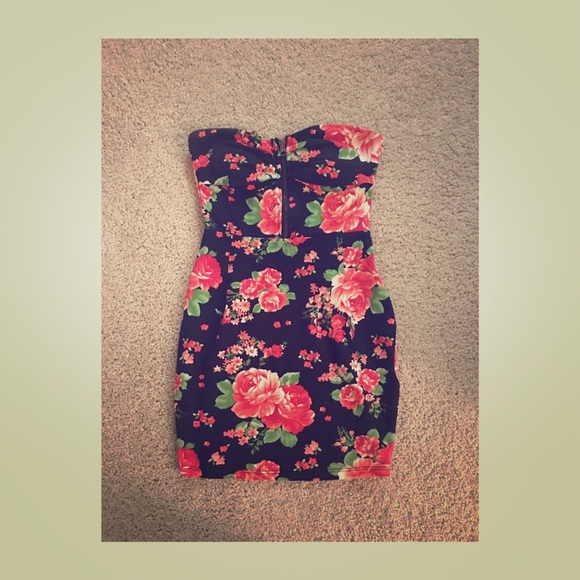 Floral mini bodycon dress