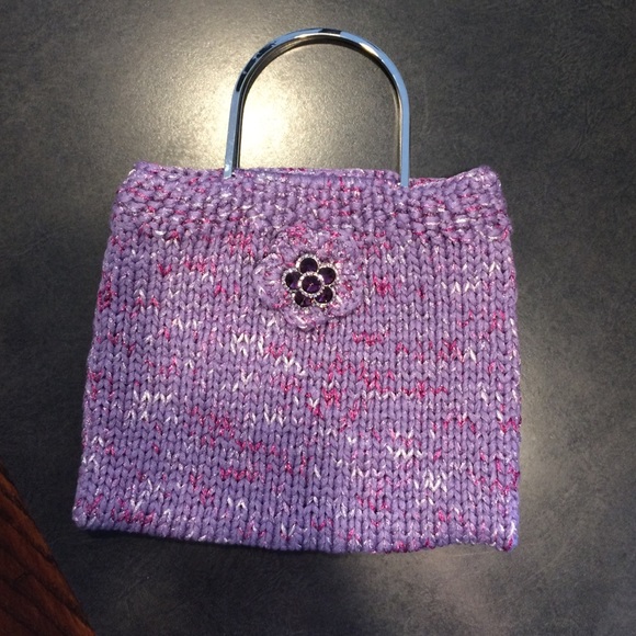 Handknit purse with silver metal handles