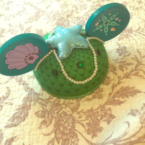 Little mermaid disney hat